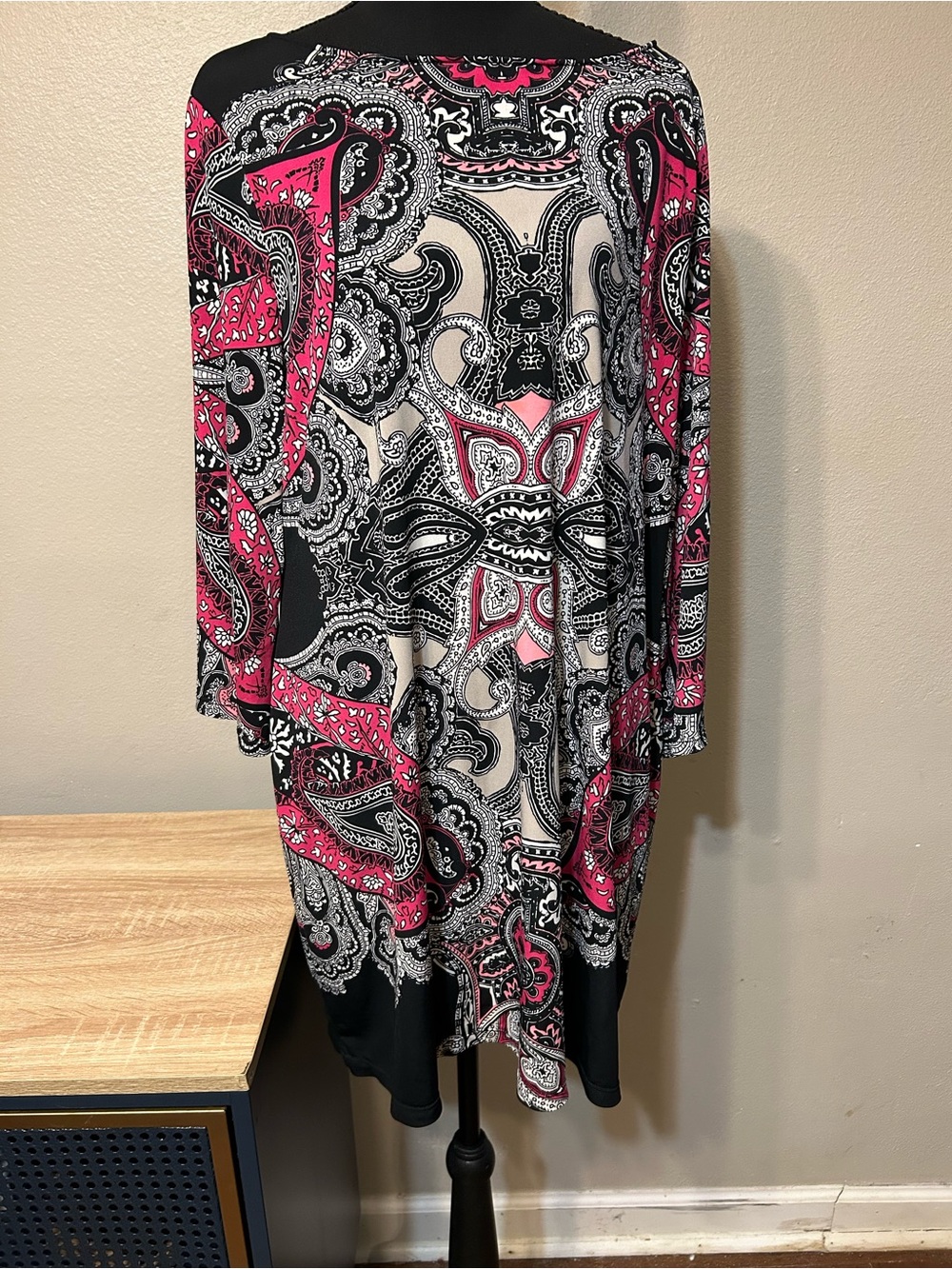 Alfani Woman 1X Paisley Tunic Top Pink Black 3/4 Sleeve Stretch Plus Size
